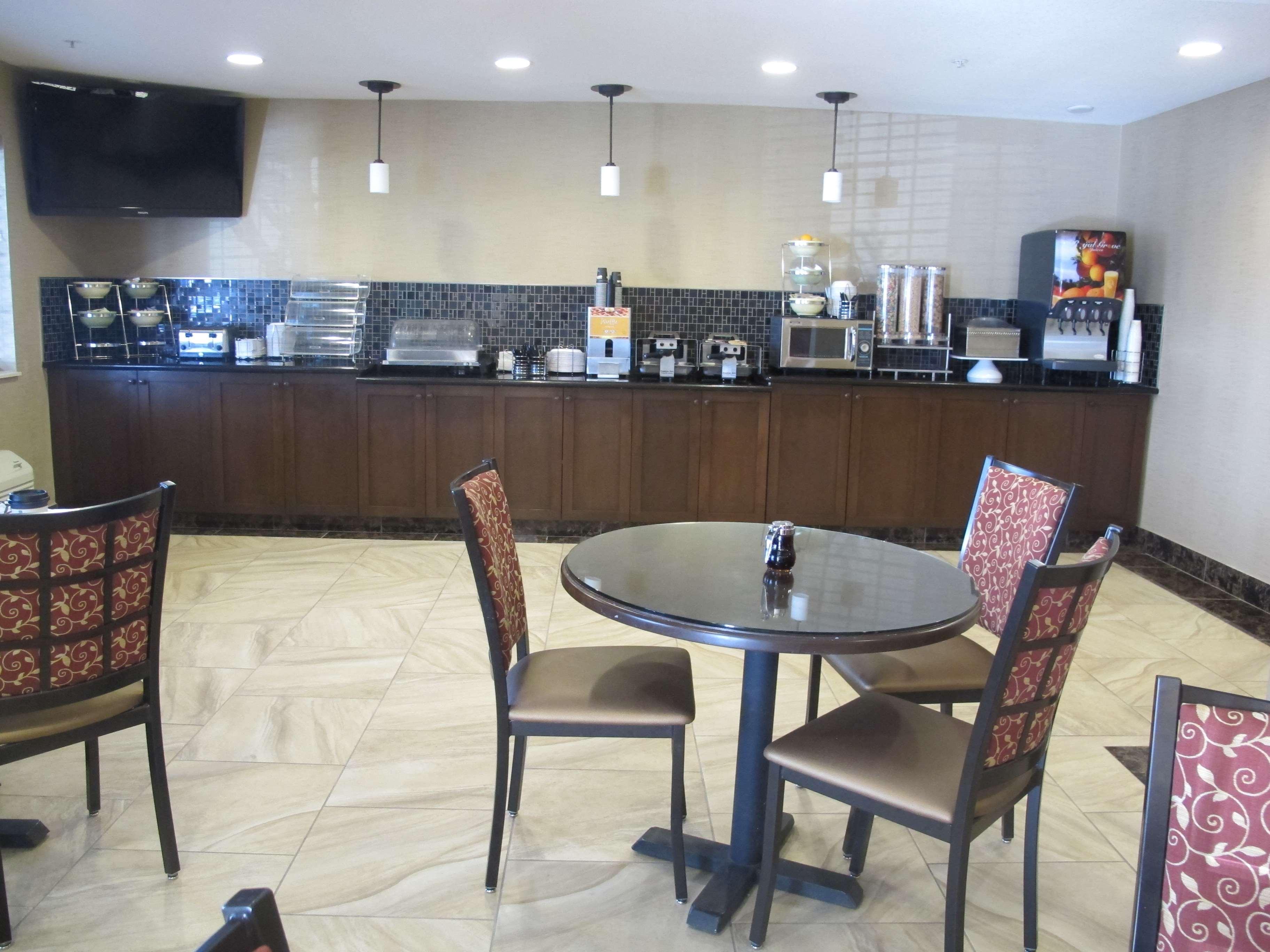 Best Western Woodland Inn Luaran gambar