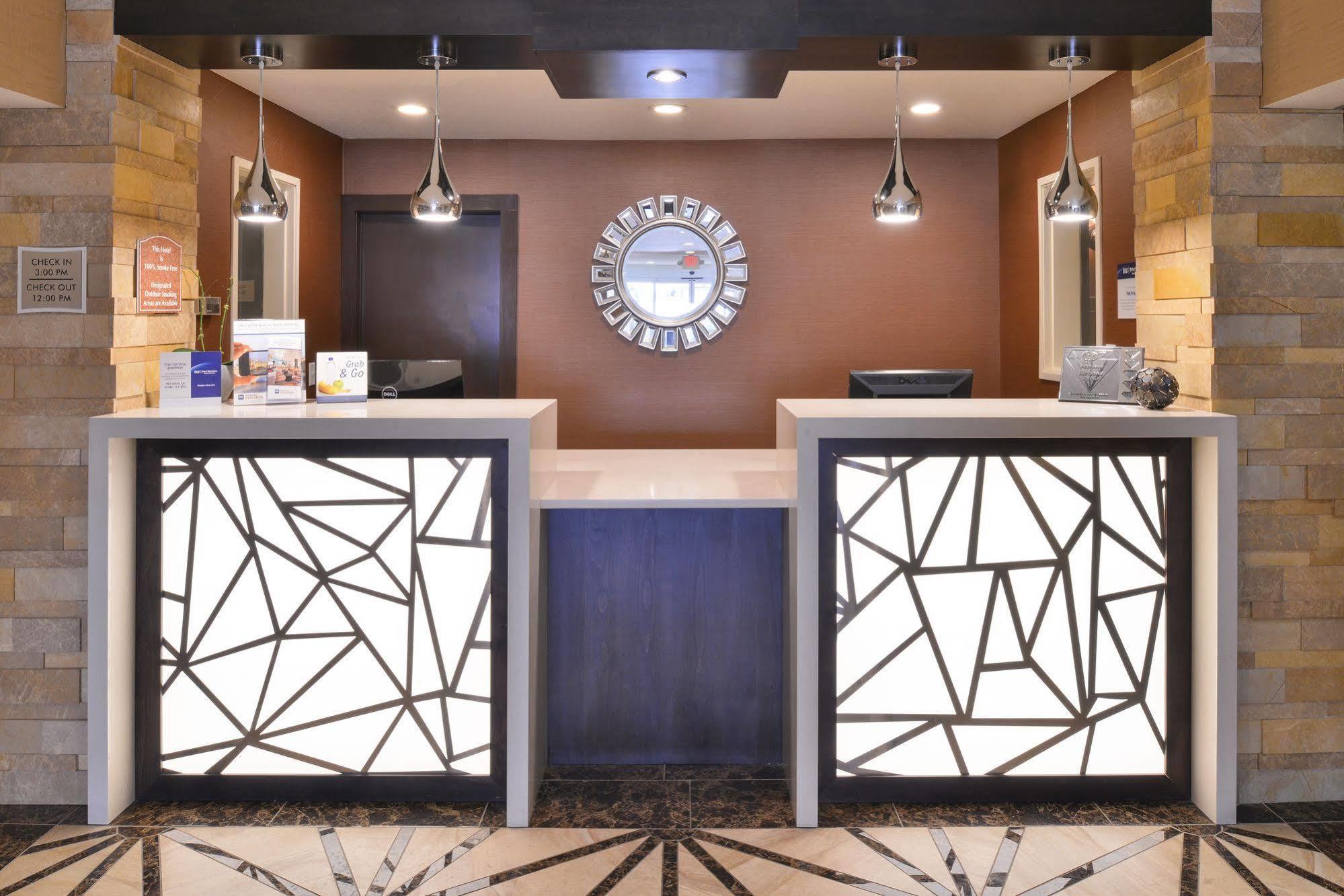 Best Western Woodland Inn Luaran gambar