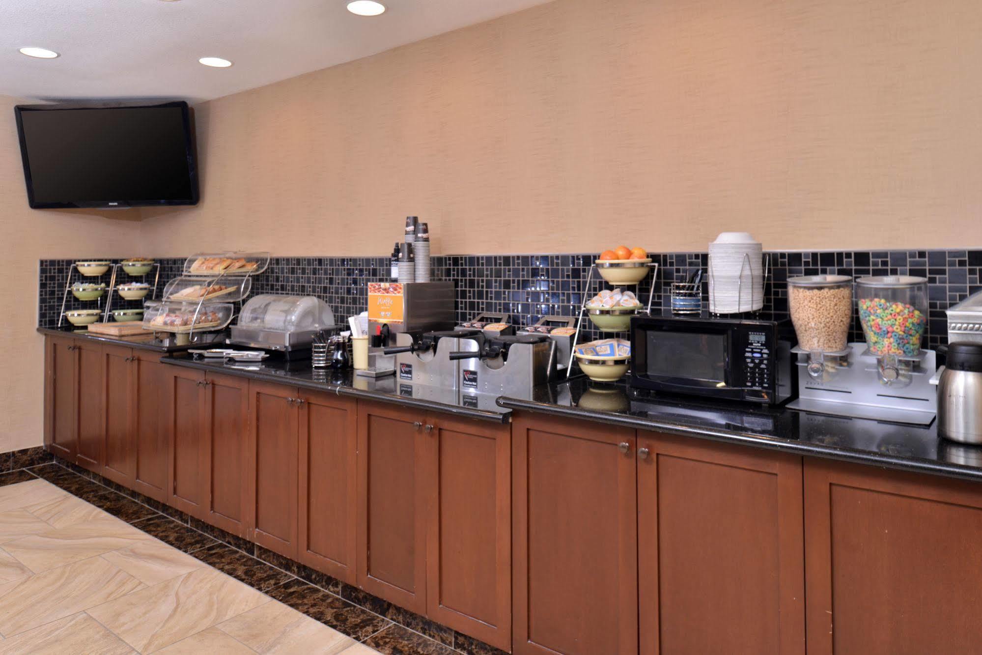Best Western Woodland Inn Luaran gambar
